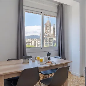 Ab Sagrada Familia Views Barcelona